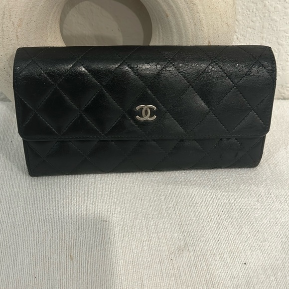 Chanel Matelasse Long Wallet Black Patent Leather Caviarskin - Picture 1 of 15